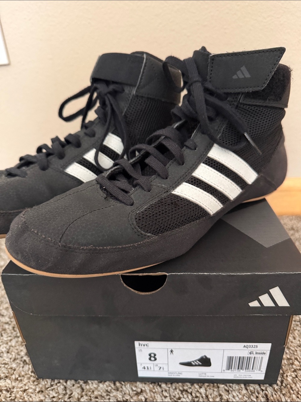 Adidas hvc Wrestling 🤼‍♂️ Shoes (Unisex Men’s #8 / Woman #9.5)
